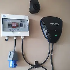 Miniatura 1 da estação Wallbox BYD