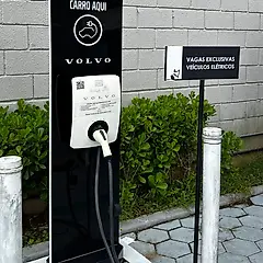 Miniatura 1 da estação VOLVO Fast Charger | Ubatuba Mall