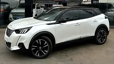 Foto de um peugeot e-2008
