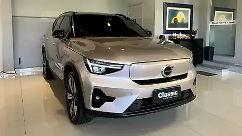 Foto de um volvo xc40 recharge