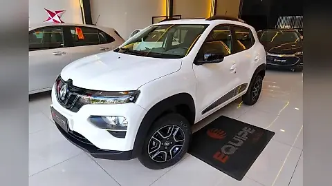 Foto de um renault kwid e-tech electric
