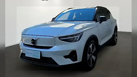 Foto de um volvo xc40 recharge