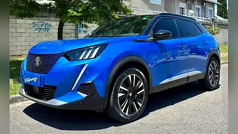 Foto de um peugeot e-2008