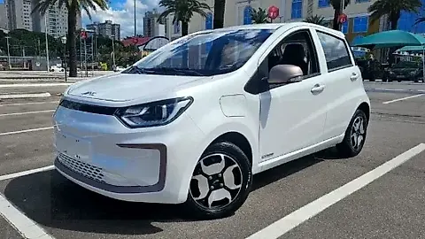 Foto de um jac e-js1