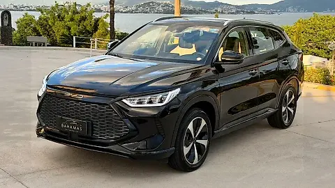 Foto de um byd song plus