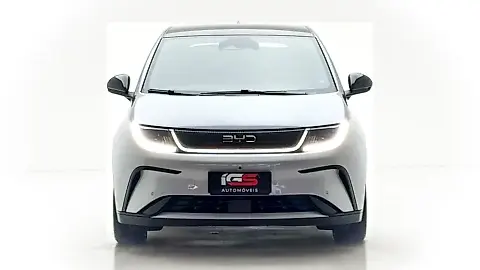 Foto de um byd dolphin plus