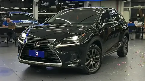Foto de um lexus nx