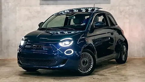 Foto de um fiat 500e