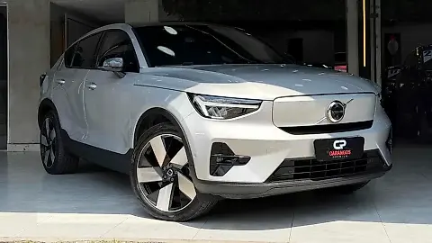 Foto de um volvo c40 recharge