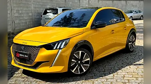 Foto de um peugeot e-208
