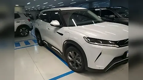 Foto de um byd yuan pro