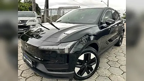 Foto de um volvo ex30