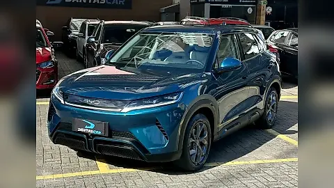 Foto de um byd yuan pro