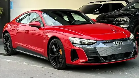 Foto de um audi e-tron s sportback