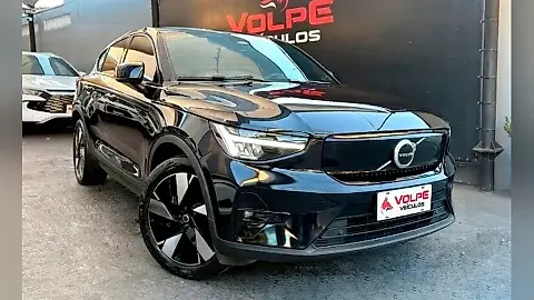 Foto de um volvo c40 recharge