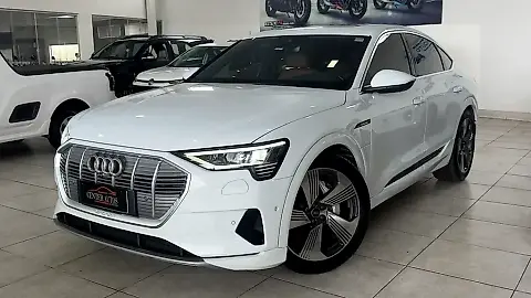 Foto de um audi e-tron sportback