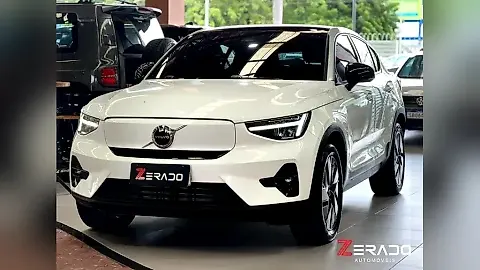 Foto de um volvo c40 recharge