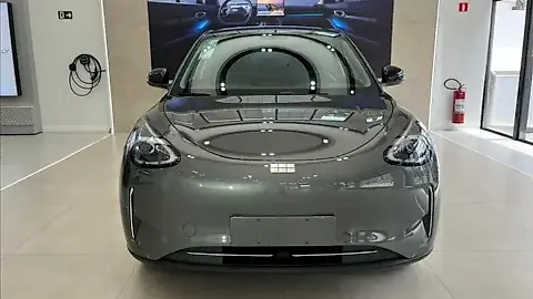 Foto de um geely ex2