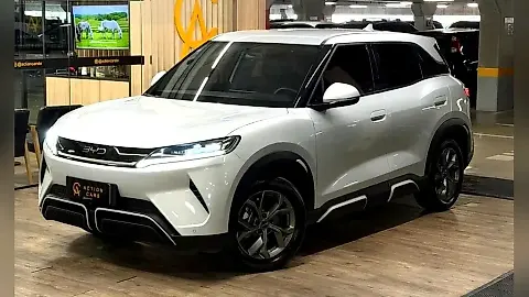 Foto de um byd yuan pro