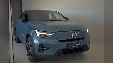 Foto de um volvo c40 recharge