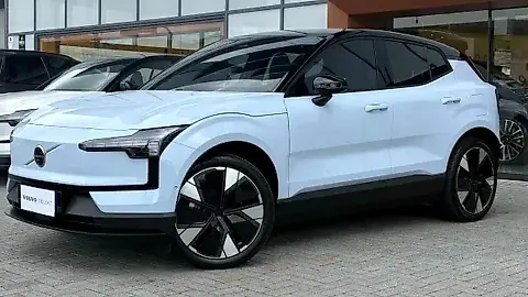 Foto de um volvo ex30