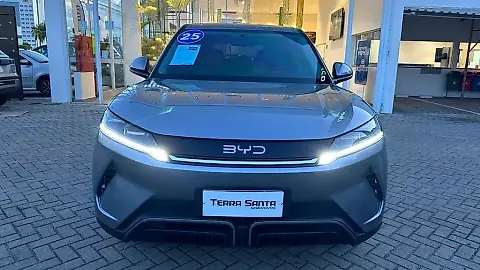 Foto de um byd yuan pro