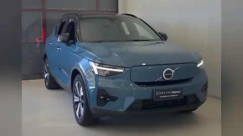 Foto de um volvo xc40 recharge
