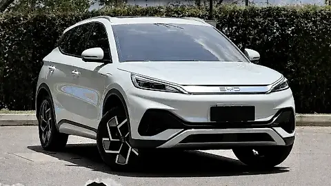 Foto de um byd yuan plus