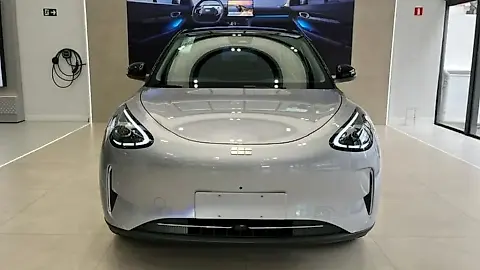 Foto de um geely ex2