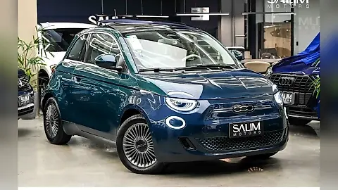 Foto de um fiat 500e