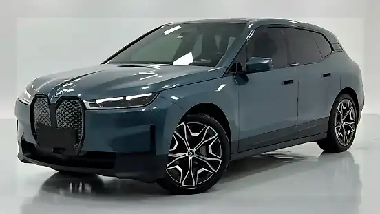 Foto de um bmw ix