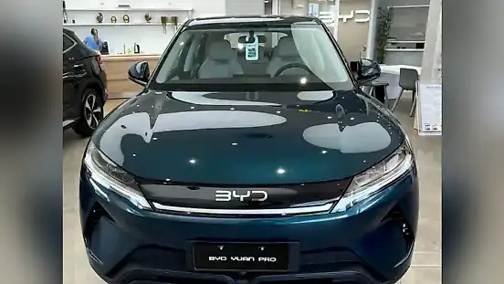 Foto de um byd yuan pro