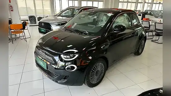 Foto de um fiat 500e