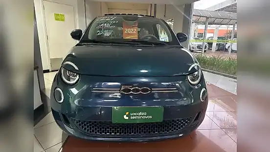 Foto de um fiat 500e