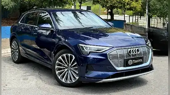 Foto de um audi e-tron
