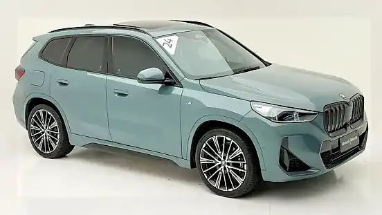 Foto de um bmw ix1