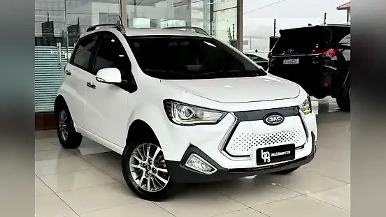 Foto de um jac iev20