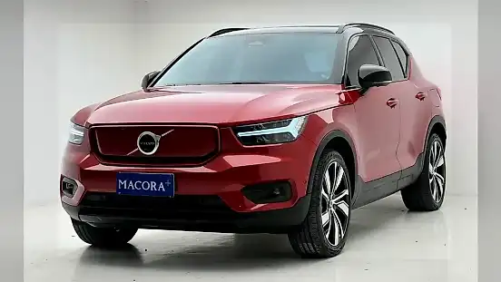 Foto de um volvo xc40 recharge