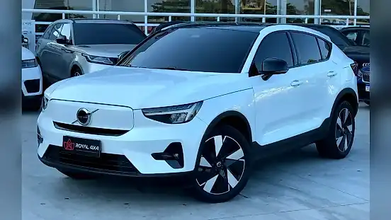 Foto de um volvo c40 recharge