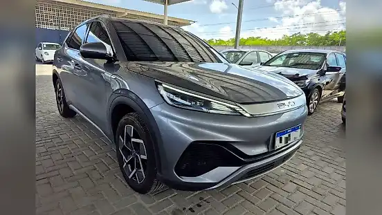 Foto de um byd yuan plus