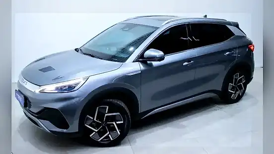 Foto de um byd yuan plus
