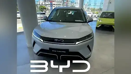 Foto de um byd yuan pro