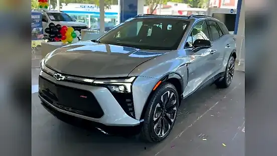 Foto de um chevrolet blazer ev
