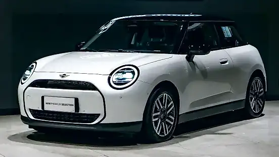 Foto de um mini cooper se