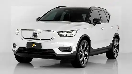 Foto de um volvo xc40