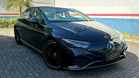 Foto de um mercedes eqe 300