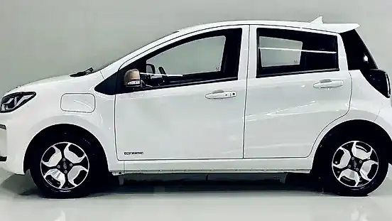 Foto de um jac e-js1