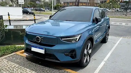 Foto de um volvo c40 recharge