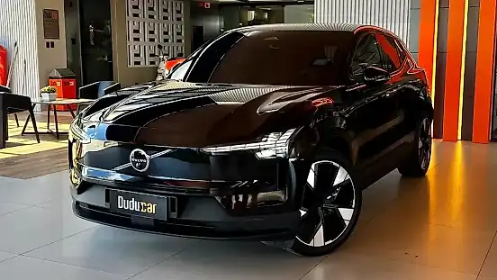 Foto de um volvo ex30