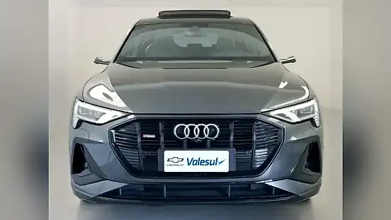Foto de um audi e-tron